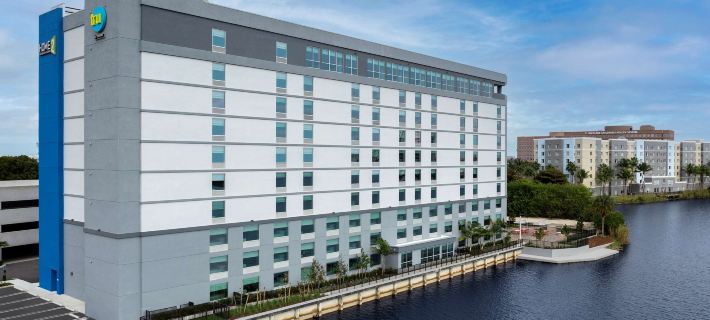 Home2 Suites by Hilton Miami Airport South Blue Lagoon Hoteles en Miami