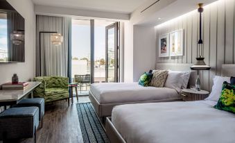 The Ray Hotel Delray Beach, Curio Collection by Hilton