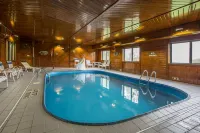 Quality Inn & Suites Bloomington I-55 and I-74 Hotels in Bloomington