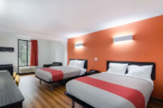 Motel 6 Moss Point, MS