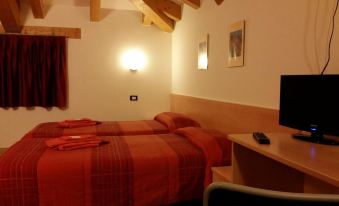 Victory Hotel Dermulo di Predaia - Housity