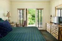 RT Lodge Отели в г. Меривиль