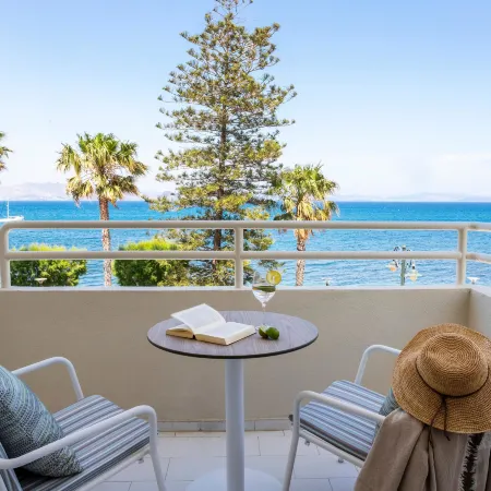 KoSea Boutique Hotel