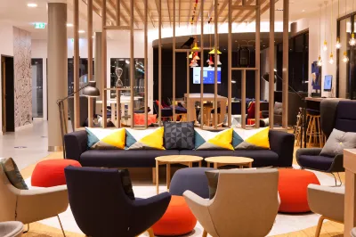 Holiday Inn Express FÜRTH Hotels near Woolworth