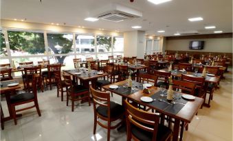Easy Hotel Cachoeiro de Itapemirim by Atlantica - Housity