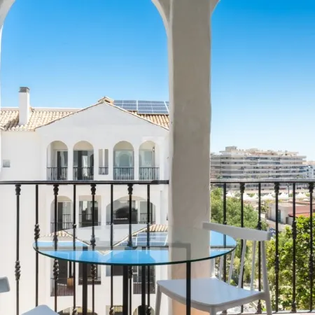 Occidental Puerto Banús