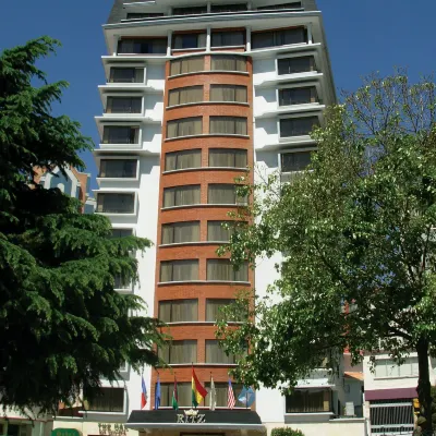 Ritz Apart Hotel Hoteles cerca de Jardin Botanico