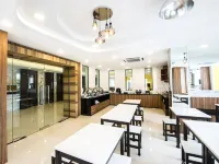 The Circle Hotel
