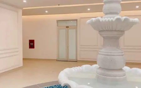 Century Palace Hotel Отели в г. Phu Cat District