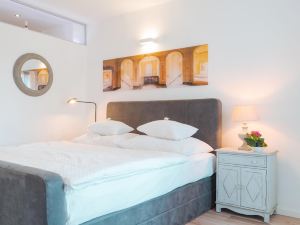 Deluxe Apartment in the Historic Centre With air Conditioning and View