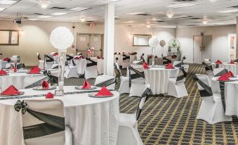 Quality Inn & Suites Banquet Center