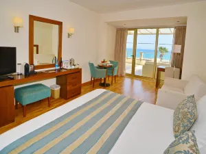 Golden Bay Beach Hotel