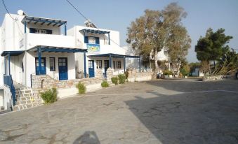 Free Sun Rooms and Apartments