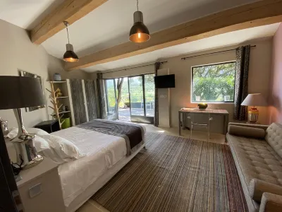 Hôtel la Maison de Crillon Các khách sạn ở Malaucene