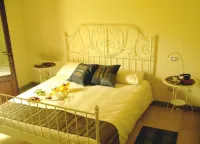 Masseria San Polo Hotels in Squinzano