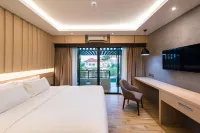 Nadee 10 Resort & Hotel - balcony