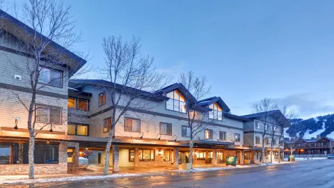 Homewood Suites by Hilton Jackson in Джексон