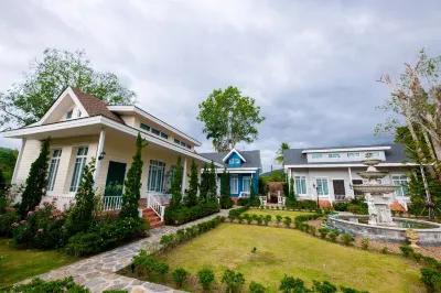 Baroque Boutique Resort Hotels in Ko Phayam