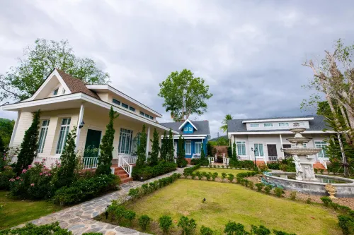 Baroque Boutique Resort Hotel di Ranong