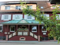 Parkhotel Krone Maleck - Heiko Bergner Hotels in der Nähe von Teufelsloch neben der Laberhütte. Wasserhöhle Höhle.