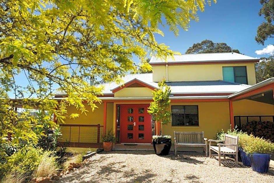 Wombadah Luxury Accommodation - Housity