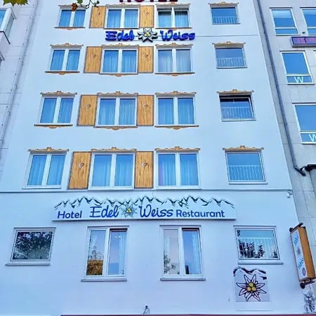 Hotel Edel Weiss