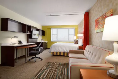 Home2 Suites by Hilton Baltimore Downtown, MD(ex Comfort Inn & Suites)