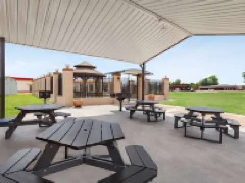 Days Inn by Wyndham Paris Hotels in Paris