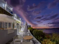 Vardia Bay Studios Hotels in Folegandros