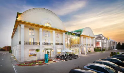 Hotel Mazurkas Các khách sạn ở Gmina Ozarow Mazowiecki