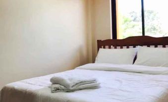 Honey Suites Dumaguete