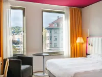 Park Inn by Radisson Stuttgart Hotels in der Nähe von Marienplatz