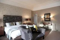 The Townhouse Hotel Hotels in Melrose