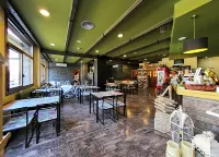 Hotel y Hostal Vall D Aneu - Wifi