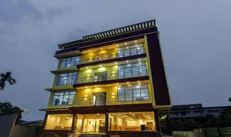 Treebo Hotel Mobi VIP Airport