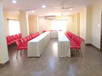 Hotel Crystal Inn - Pet friendly