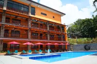 Dolores Lake Resort - Pools