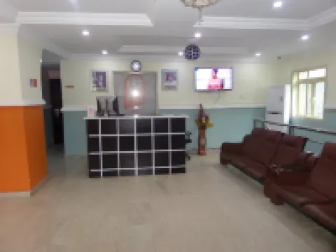 Galpin Suites Ikeja โรงแรมในOjodu