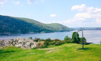 Funky Cabin with a Panoramic View of the Oslofjord