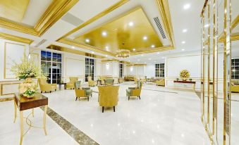 Wyndham Danang Golden Bay