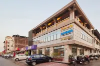 達曼君主飯店 Chapel of Our Lady of Rosary附近的飯店