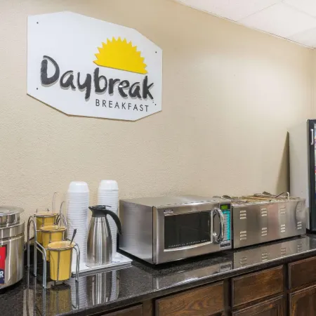 Days Inn by Wyndham Ashland