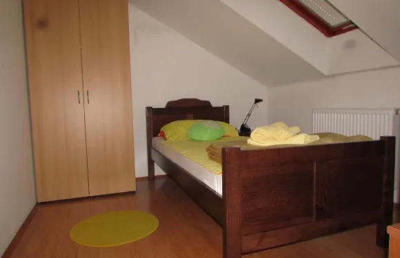 斯拉沃尼亞客房酒店