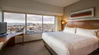 Holiday Inn San Francisco - Golden Gateway, an IHG Hotel with No Resort Fee