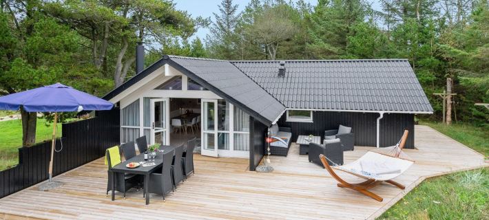 "Varpu" - 1.6km from the Sea Hotels in Saltum