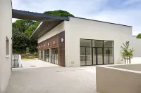 Residhotel Résidence Pont du Gard Hotel a Montfrin