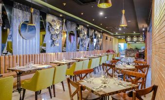 De Baghraf by Amithya