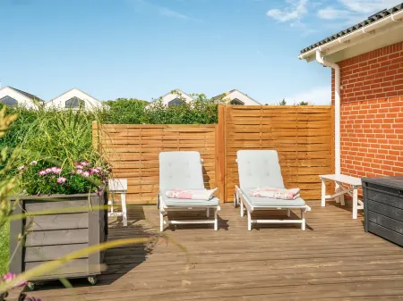 "Swipdagh" - 600m from the Sea Отели в г. Fjerritslev