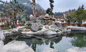 Chushui Huayuan Hotel