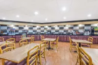 Ramada by Wyndham Macon - Bữa sáng